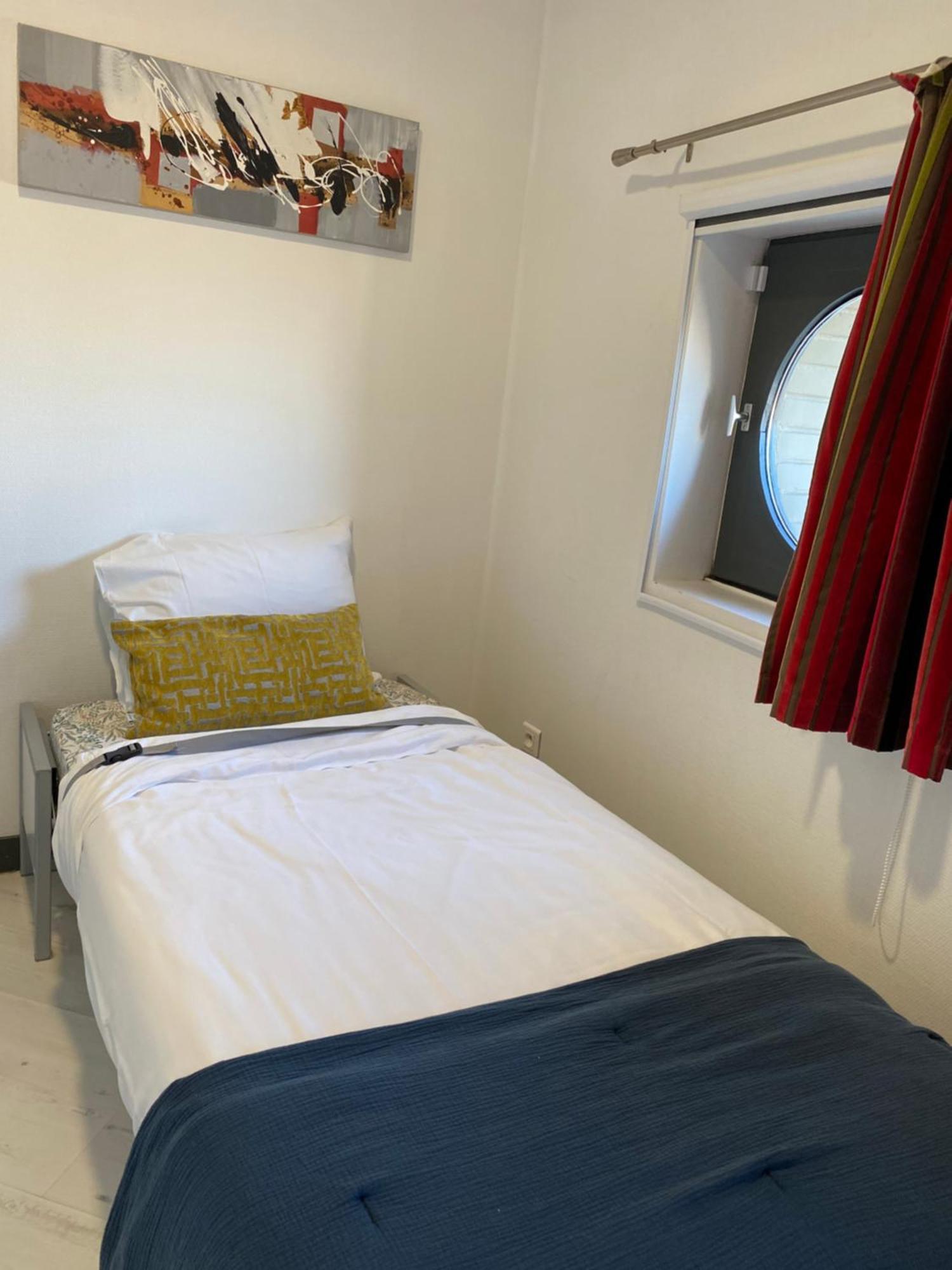 Residence Cosyade Equipee D'Un Parking Prive Gratuit Bourbourg Ngoại thất bức ảnh